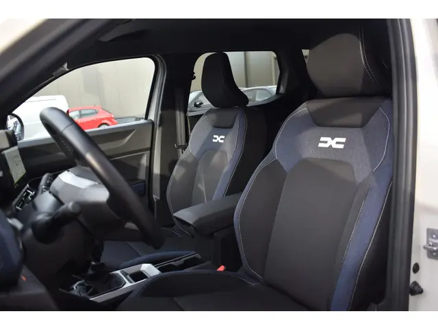 Dacia Duster TCe 100 ECO-G Journey 2024 LPG/Gas 10