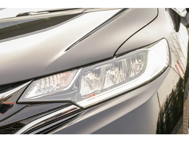 Honda Jazz 1.3i VTEC ELEGANCE 2020 Benzine 31