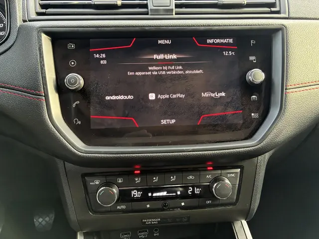 SEAT Arona 1.5 TSI EVO FR Business Intense 2019 Benzine 45