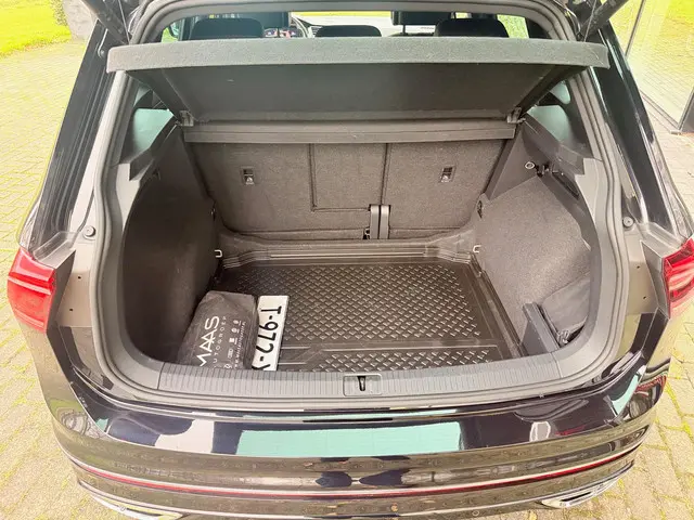 Volkswagen Tiguan 1.5 TSI R-Line Business 2023 Benzine 13