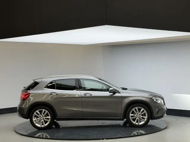 Mercedes-Benz GLA 200 Ambition 2014 Benzine 20