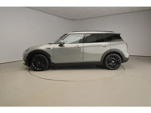 MINI Clubman One 2021 Benzine 2