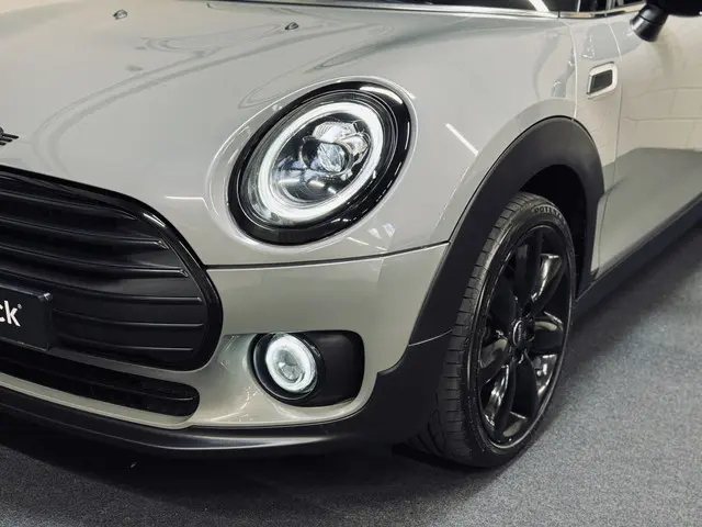 MINI Clubman Mini 1.5 Cooper Richmond Park 2021 Benzine 32