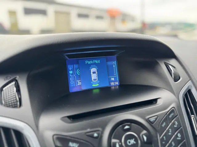 Ford Focus Wagon 1.0 EcoBoost Edition Plus 2013 Benzine 14