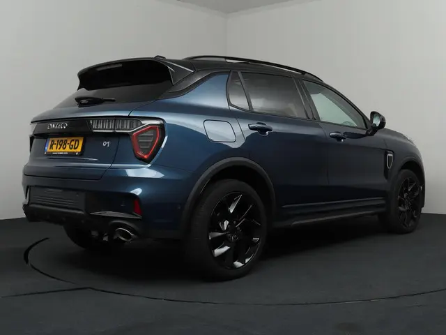 Lynk & Co 01 1.5 2022 Hybride Benzine 2