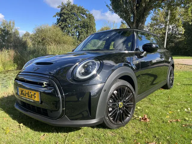 MINI Electric Mini spec.edit. yours 2022 Elektrisch
