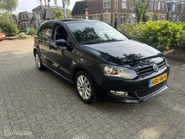 Volkswagen Polo 2