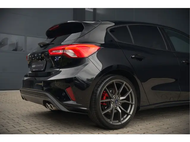 Ford Focus 1.5 EcoBoost ST Line Business 2019 Benzine 27