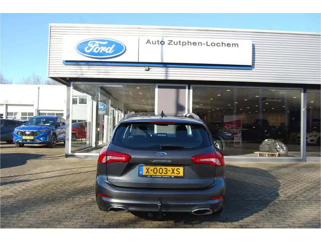 Ford Focus Wagon 1.0 EcoBoost 125PK Vignale 2020 Benzine 4