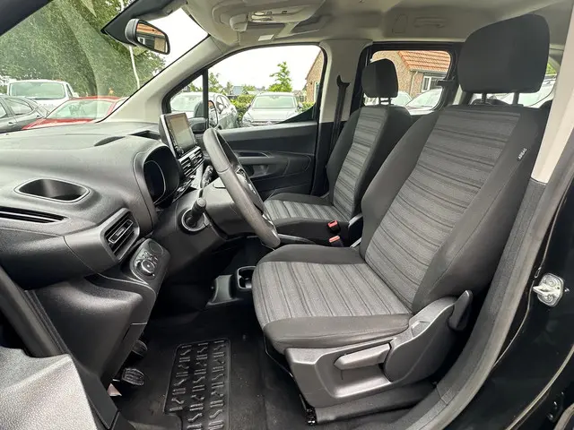Opel Combo Life 1.2 Turbo L2H1 Edition 7p. 2020 Benzine 16