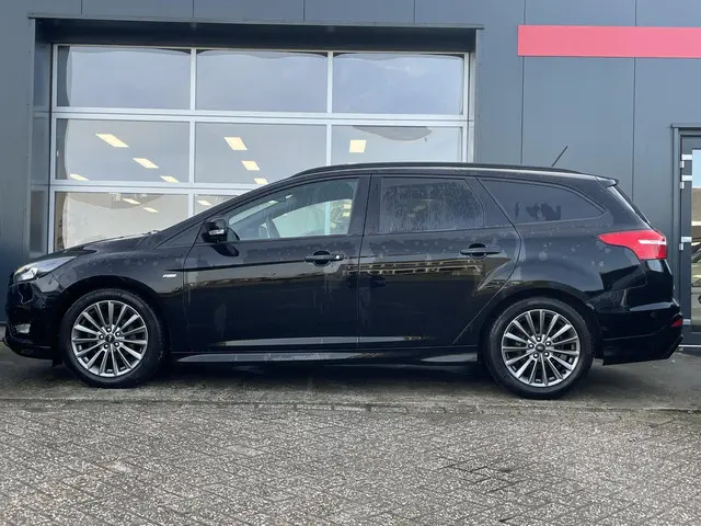 Ford Focus Wagon 1.0 ST-Line 2018 Benzine 5