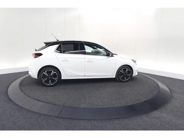 Opel Corsa 1.2 Turbo 100 Ultimate 2023 Benzine 9