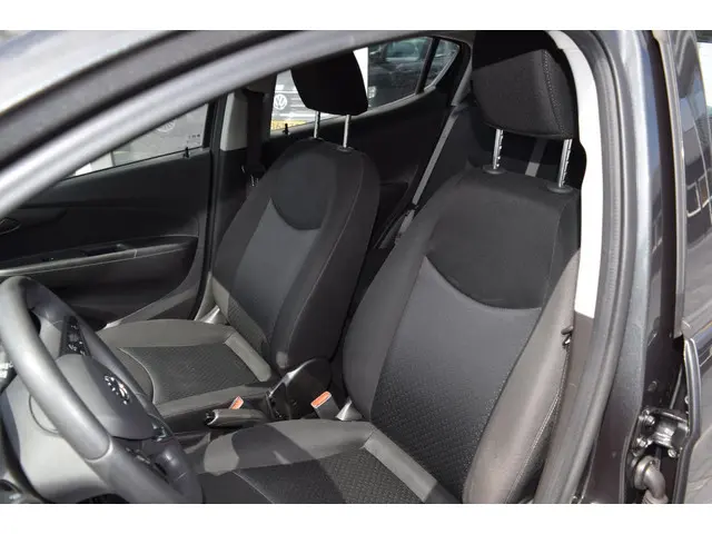 Opel KARL 1.0 ecoFLEX Edition 2019 Benzine 15