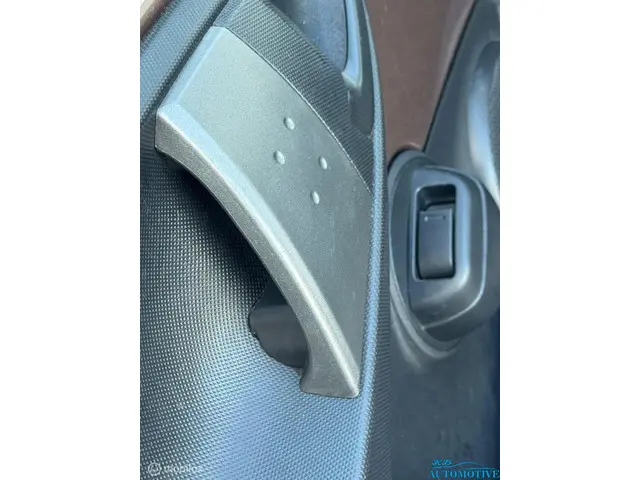 Peugeot 107 1.0 Active 2014 Benzine 14