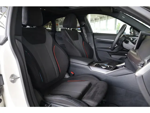 BMW i4 eDrive40 2025 Elektrisch 8