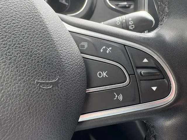 Renault Scénic 1.3 TCe Intens 2022 Benzine 18