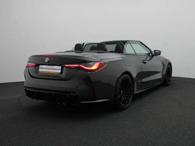 BMW M4 Cabrio xDrive Competition 2022 Benzine 2