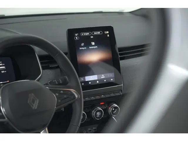 Renault Clio TCe 90 GPF techno 2025 Benzine 58