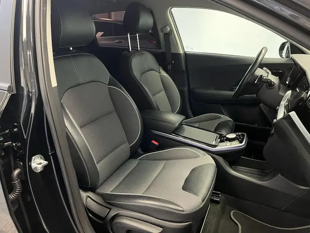 Kia e-Niro DynamicLine 64 kWh 2020 Elektrisch 4