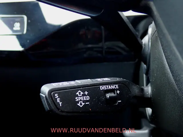 Audi Q8 e-tron 50 QUATTRO S-LINE 2023 Elektrisch 21