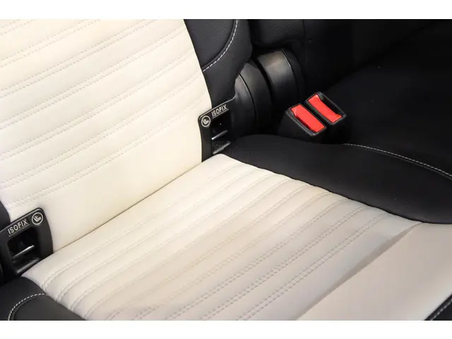 Mercedes-Benz GLE 500 e 4MATIC 2016 Hybride Benzine 14