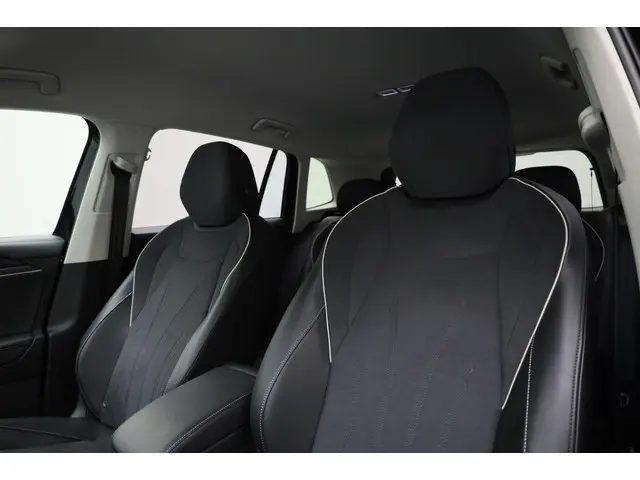Volkswagen Tiguan Elegance 1.5 110 kW/150PK 2024 Benzine 6