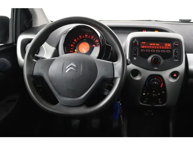 Citroën C1 1.0 e-VTi Feel 2014 Benzine 4