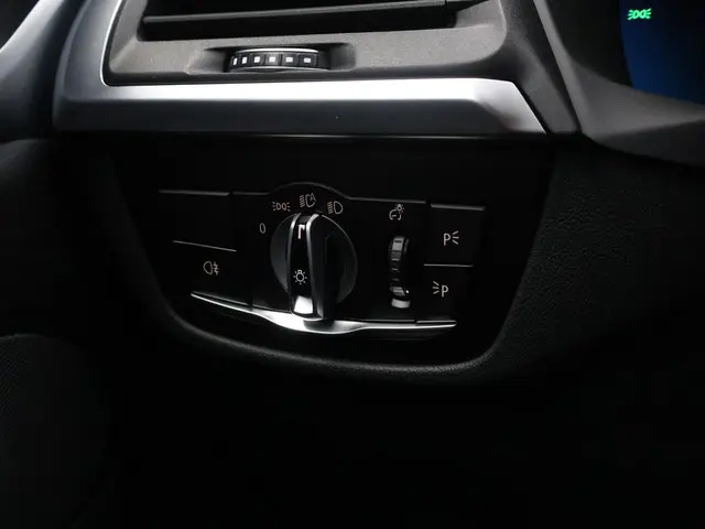 BMW iX3 High Executive 80 kWh 2023 Elektrisch 31