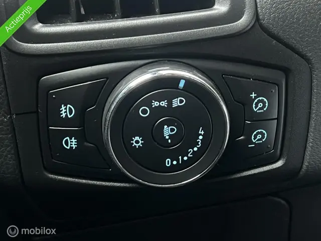 Ford Focus Wagon 1.0 EcoBoost Trend 2012 Benzine 11