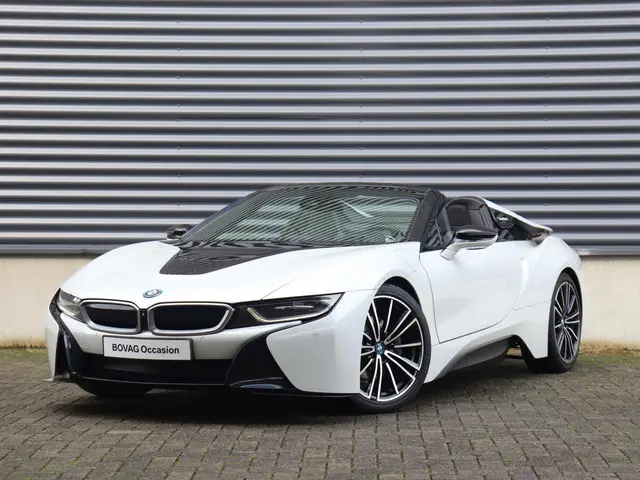 BMW i8 Roadster 2019 Hybride Benzine 37