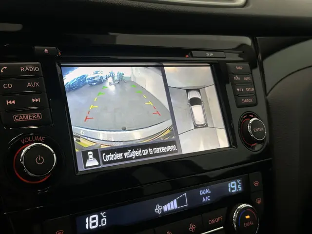 Nissan QASHQAI 1.2 N-Connecta 2017 Benzine 25