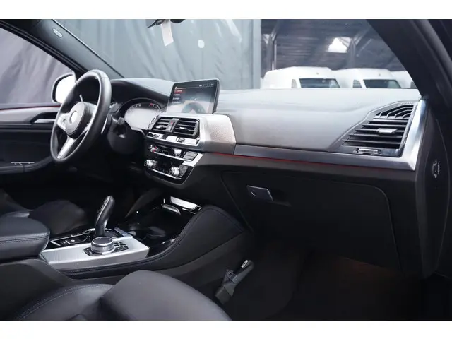 BMW X4 xDrive20i M Sport 2020 Benzine 49