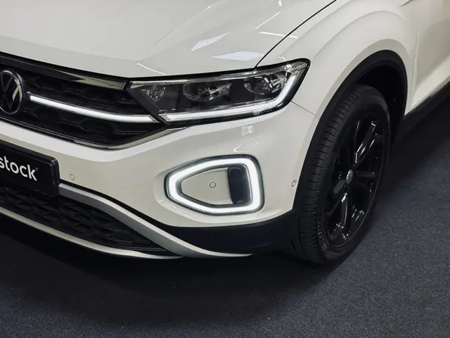 Volkswagen T-Roc 1.5 TSI DSG Style 2022 Benzine 27