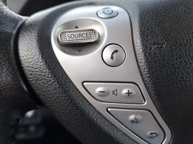 Nissan Leaf Acenta 24 kWh 2014 Elektrisch 11