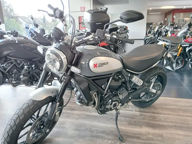 Ducati Scrambler 800 ICON ABS 2019 Benzine