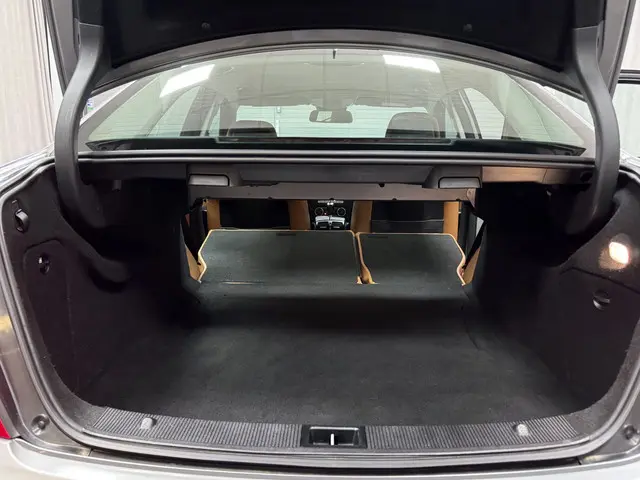 Mercedes-Benz C-Klasse 220 CDI Elegance 2013 Diesel 24