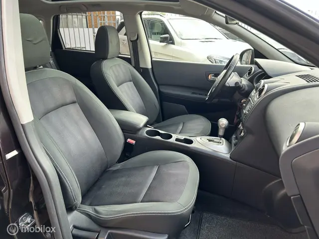 Nissan QASHQAI 2.0 Connect Edition 2012 Benzine 14