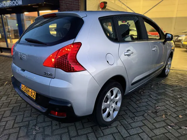 Peugeot 3008 1.6 VTi Blue Lease 2012 Benzine 6