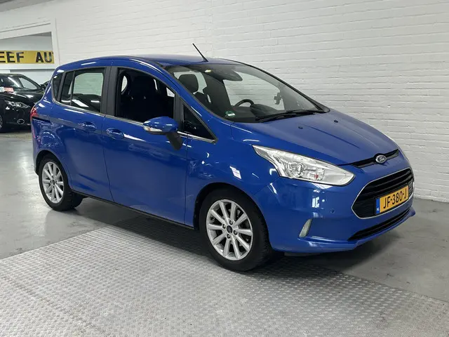 Ford B-MAX 3
