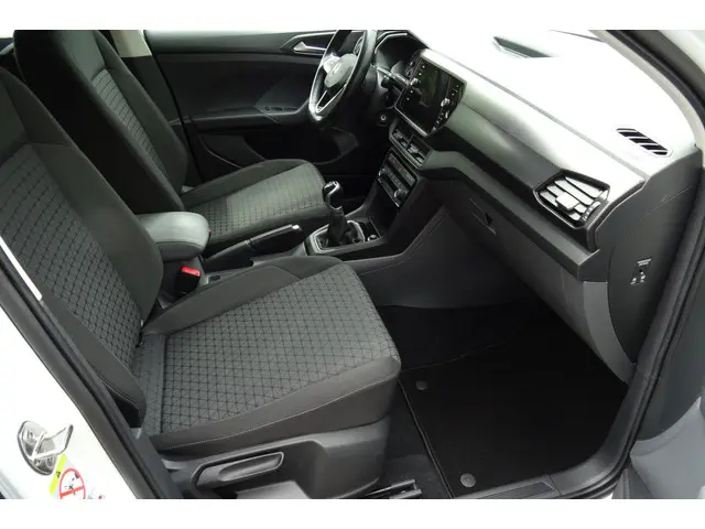 Volkswagen T-Cross 1.0 TSI Life 2019 Benzine 5