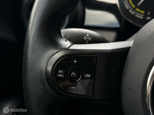 MINI Electric Mini MINI Electric 33 kWh 2022 Elektrisch 18