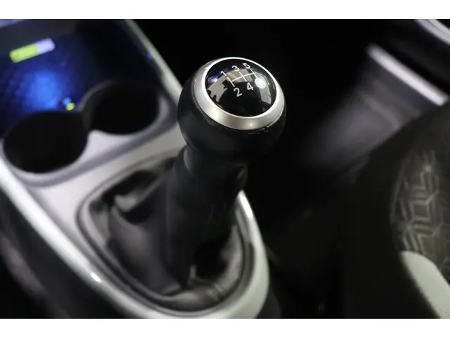 Toyota Aygo X 1.0 VVT-i Envy, 2024 Benzine 29