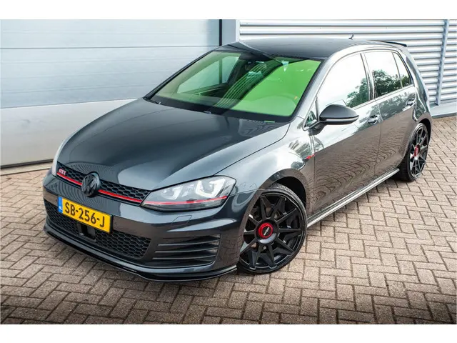 Volkswagen Golf 2.0 TSI GTI 2013 Benzine 25