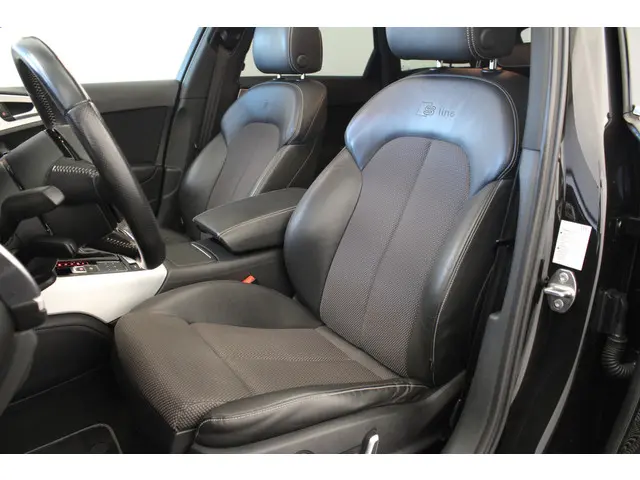 Audi A6 Avant 2.0 TFSI quattro Sport Edition 2015 Benzine 14