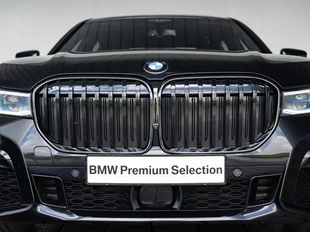 BMW 7 Serie 750Li xDrive 2022 Benzine 17