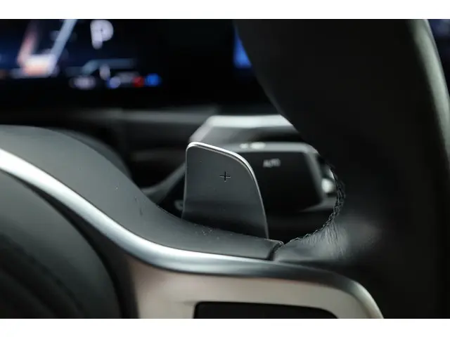 BMW 2 Serie Coupé M240i xDrive 375pk 2023 Benzine 16