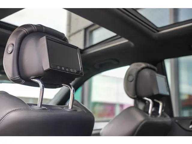 Mercedes-Benz GLS AMG 63 4MATIC 2016 Benzine 29