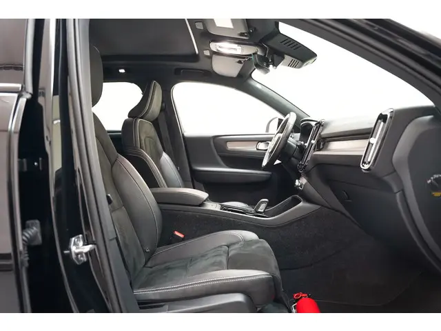Volvo XC40 P8 Recharge AWD R-Design 2021 Elektrisch 39