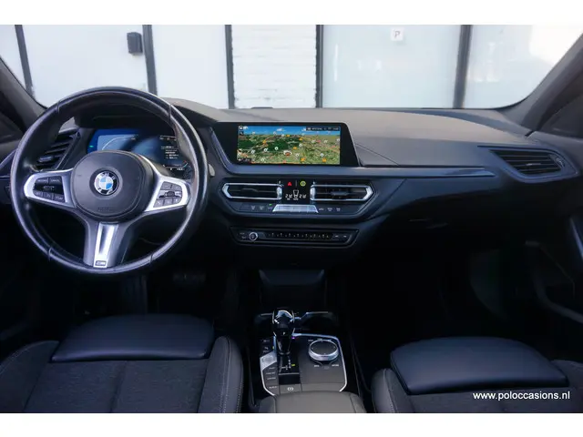 BMW 1 Serie 118i 2021 Benzine 9