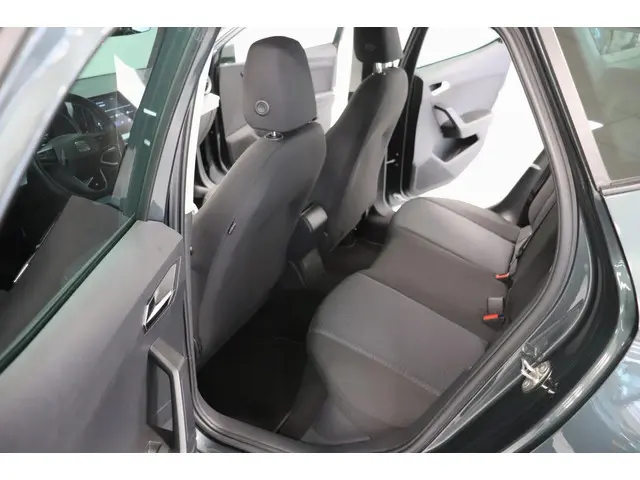 SEAT Arona 1.0 TSI Style Business Intense 2021 Benzine 20